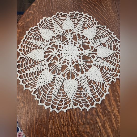 Handmade Other - Vtg Hand Crocheted Pineapple Design Centerpiece Doily